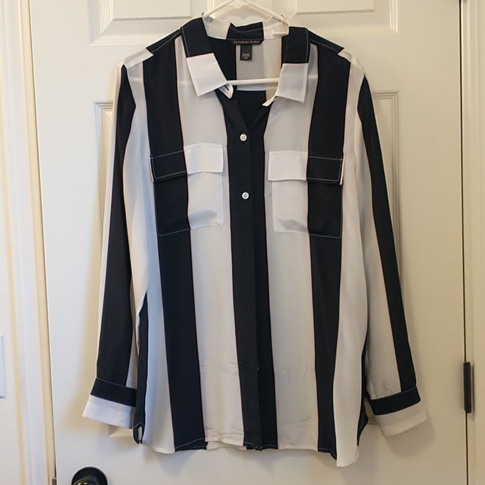VS silk button down blouse